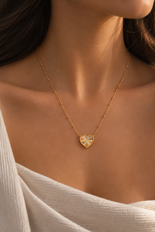 Amore - 18K Necklace